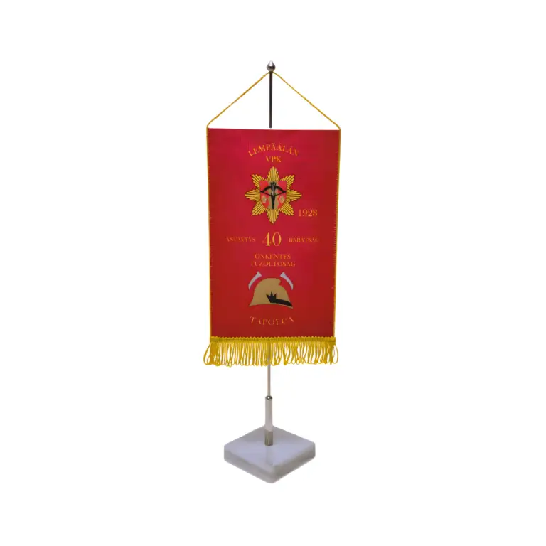 Pöytästandaari omalla designilla